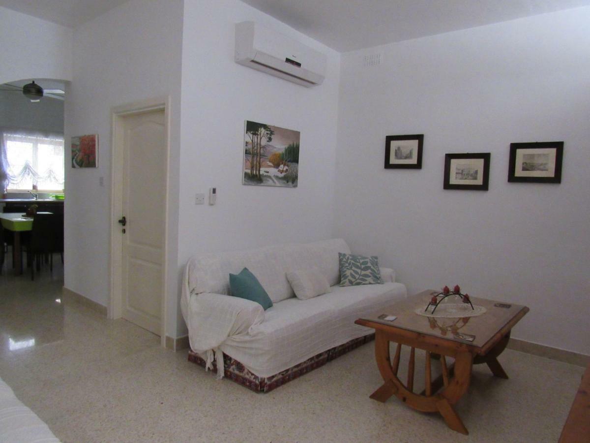Central Studio Apartment Santa Vennera ภายนอก รูปภาพ